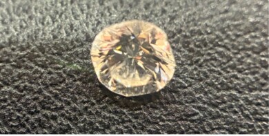 买下了天然的宽松钻石0.31ct💎✨高价！